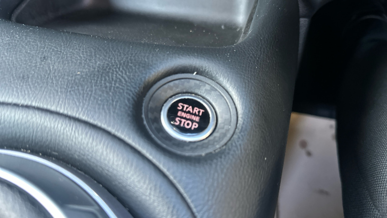 Nissan Juke 1.0 DiG-T 114 Tekna 5dr Petrol Hatchback